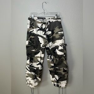 Black/White camo cargos